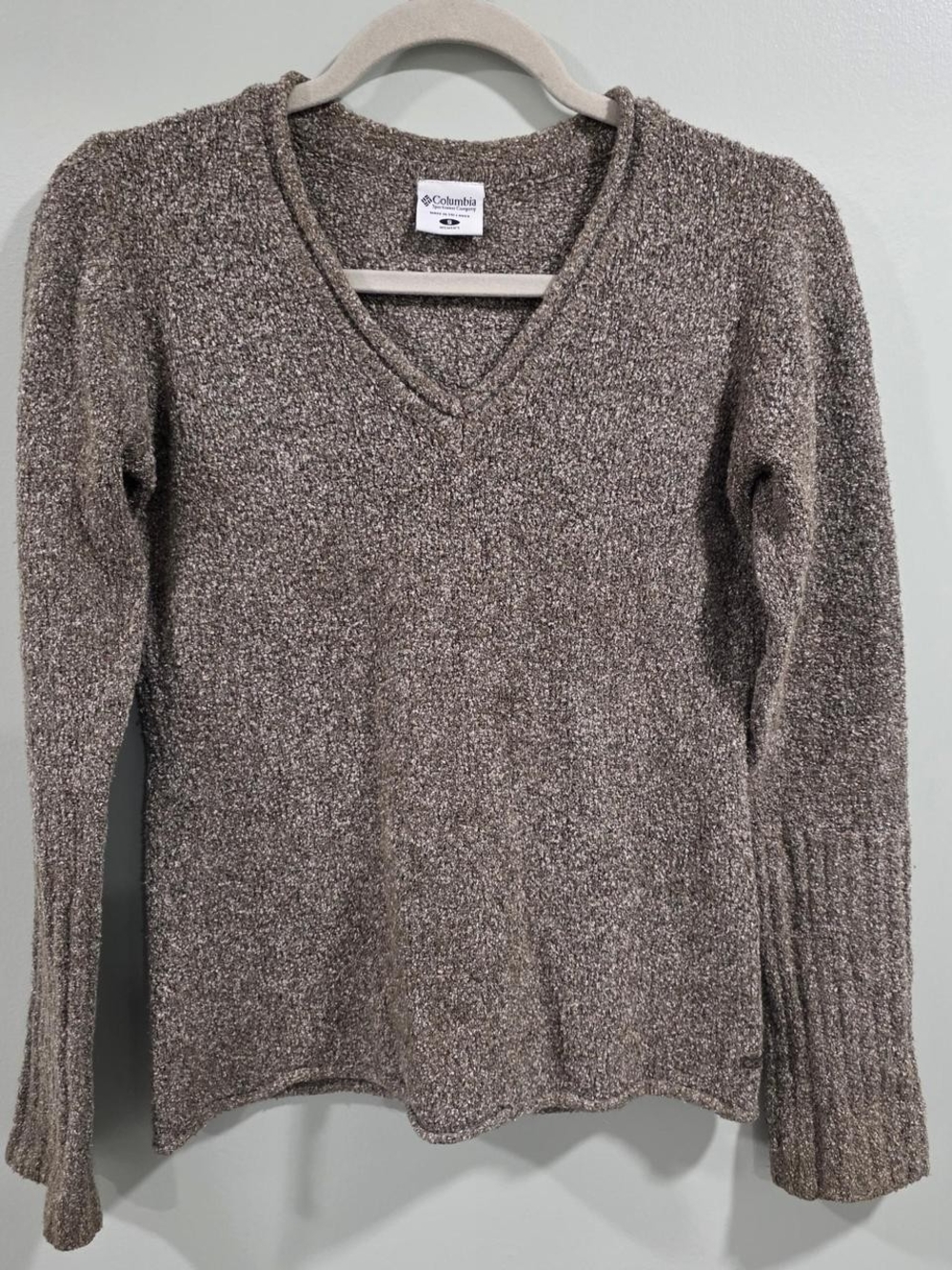 Columbia V-Neck Sweater in Heather Taupe
